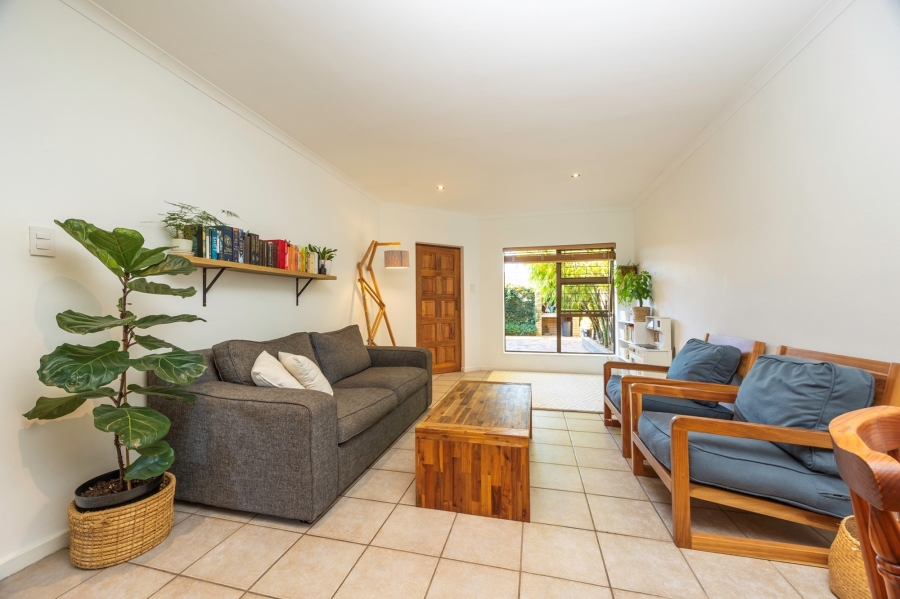To Let 2 Bedroom Property for Rent in Sonstraal Heights Western Cape